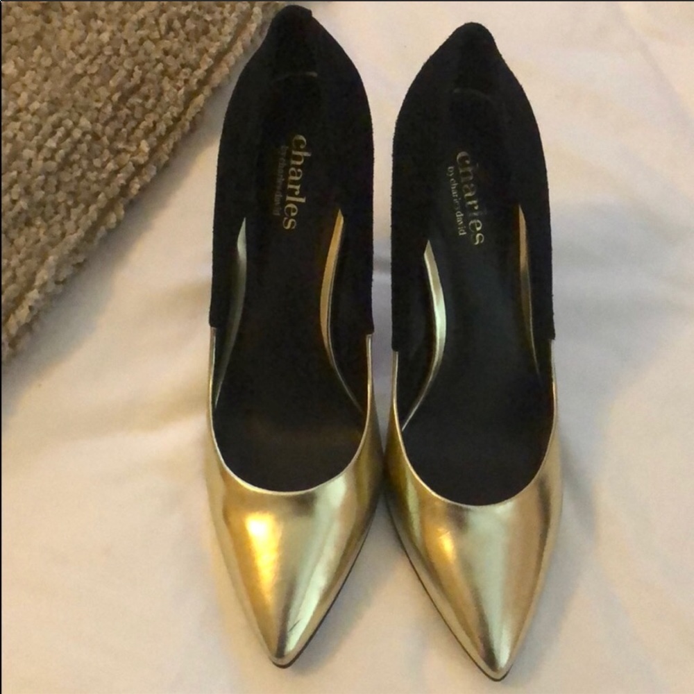 Charles David black and gold heel - Picture 2 of 4